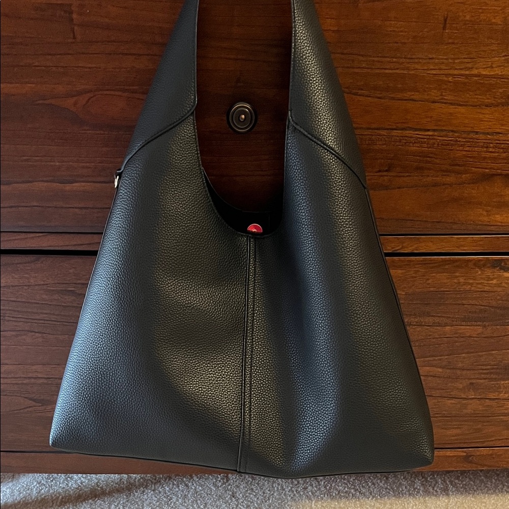 Sleek Black Pebbled faux Leather Shoulder Tote. Like NEW